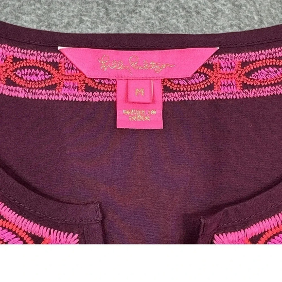 Lilly Pulitzer Coretta Tunic Top Women Medium Maroon Wine Pink Embroidered M - Picture 3 of 8
